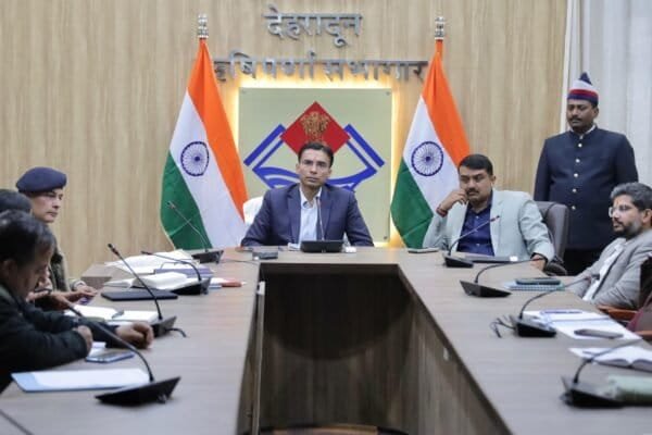 डीएम सविन बंसल के दिशा निर्देशन में तेजी से बढ़ रहा है मसूरी शटल सेवा संचालन कार्य, किंगक्रेग से गज्जी बैंड तक सेटलाईट पार्किंग हकीकत में की गई तब्दील