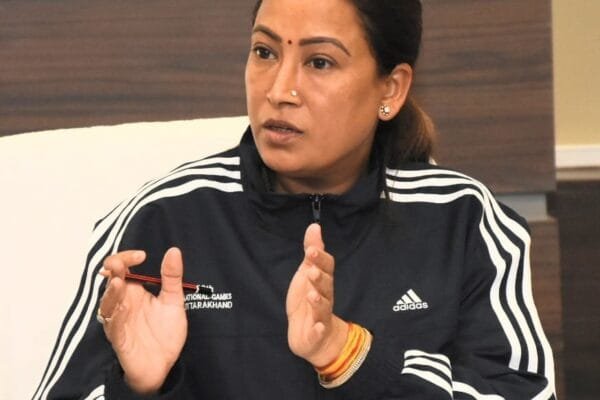 खेल मंत्री रेखा आर्या ने 38वें राष्ट्रीय खेलों के मद्देनजर विभाग के अधिकारियों संग की महत्वपूर्ण बैठक
