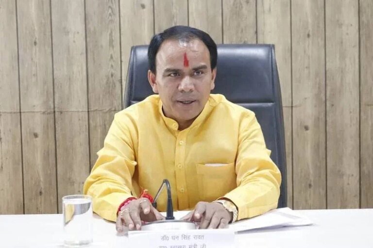 निदेशालय स्तर पर भी होगा बीमार शिक्षकों का स्वास्थ्य परीक्षणः डाॅ. धन सिंह रावत